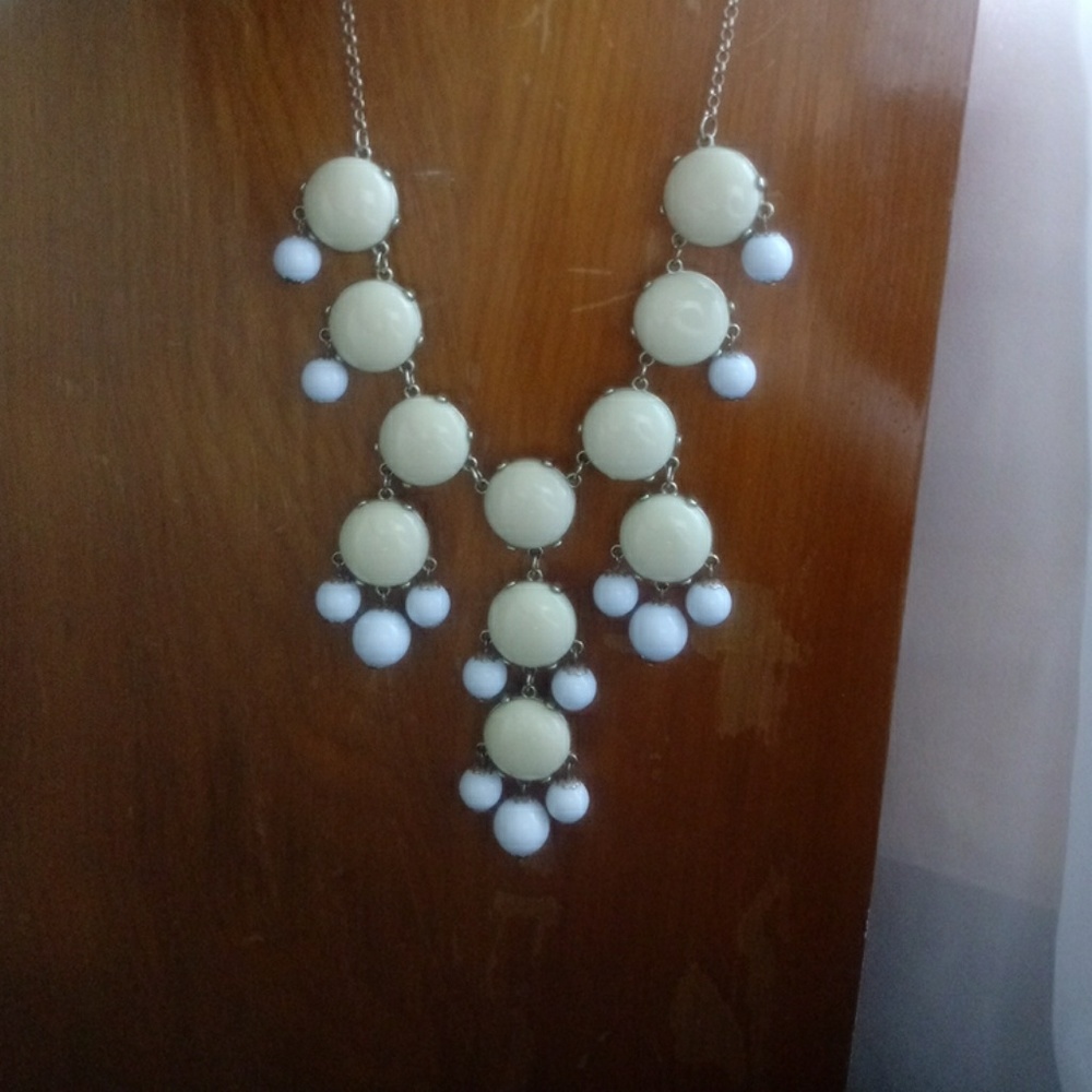 🧨🧨LAST CHANCE🧨🧨 Bubble Statement Necklace